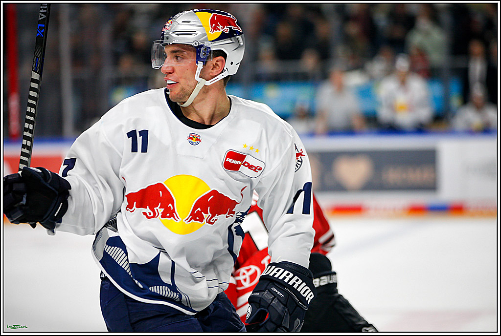 PENNY DEL; Koelner Haie- Red BUll Muenchen; Koeln, 08.11.2022